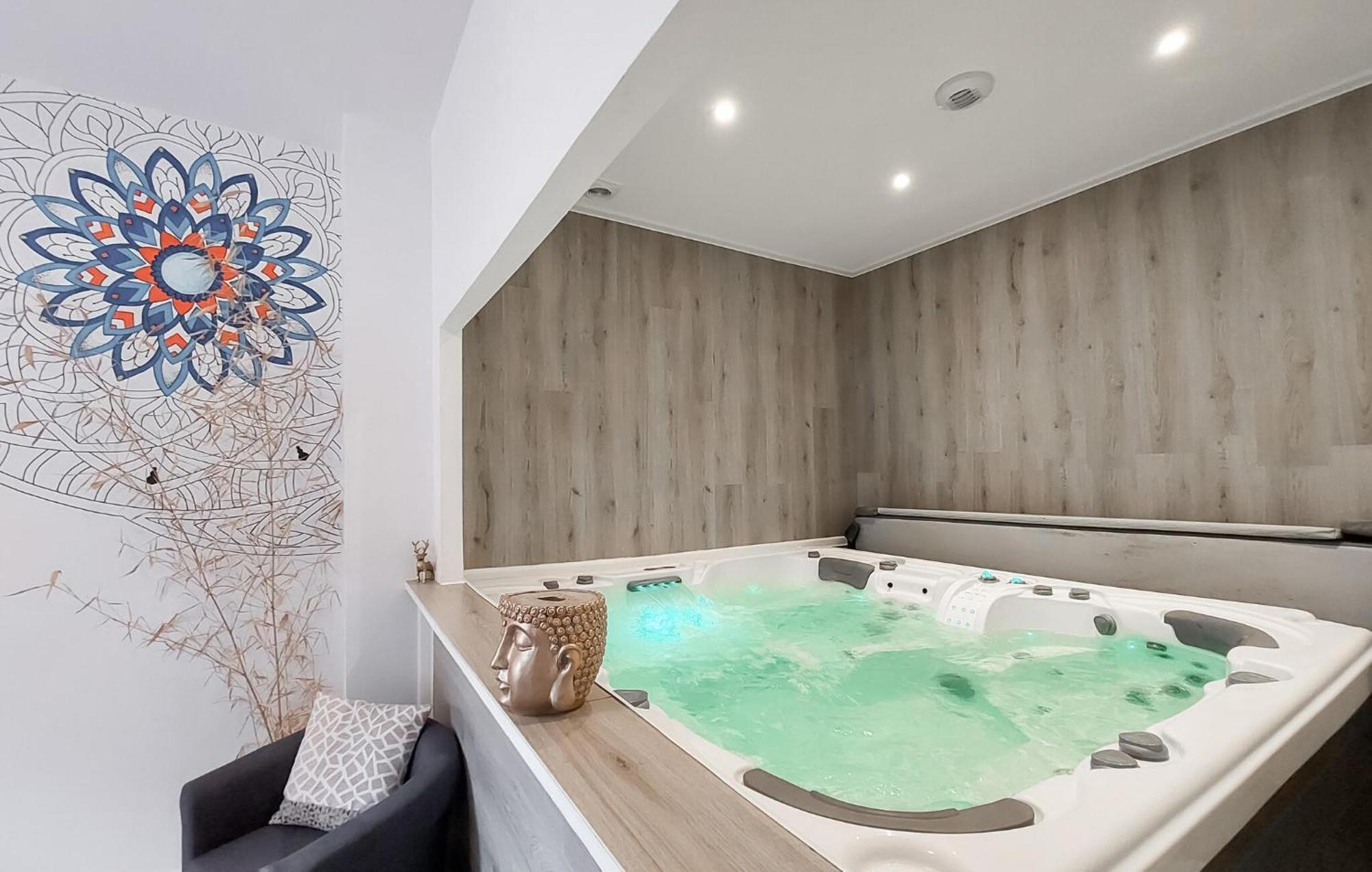 2 Bedroom Beautiful Apartment In Le Thillot Bagian luar foto